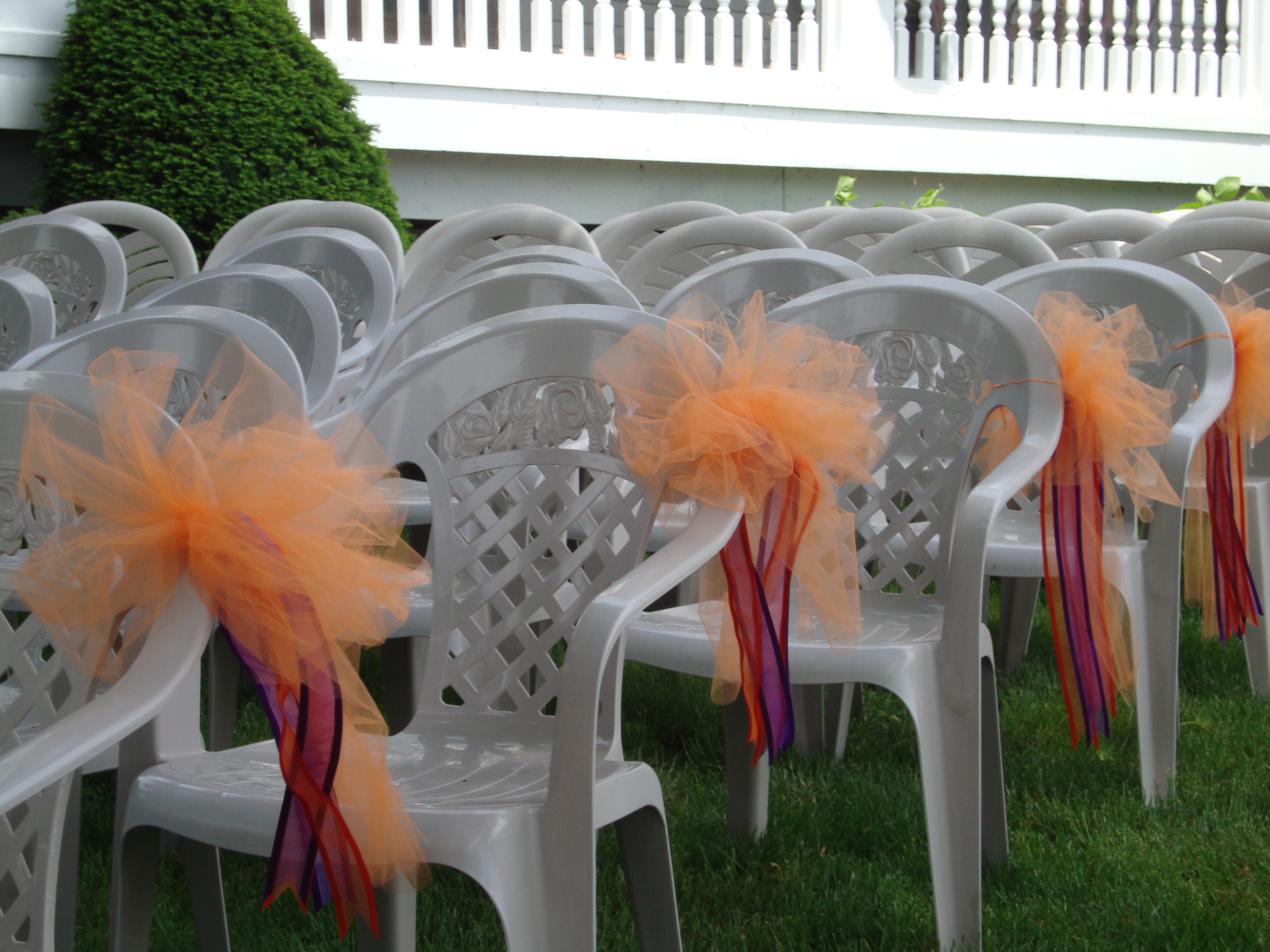 VenueChairBowCloseup0010
