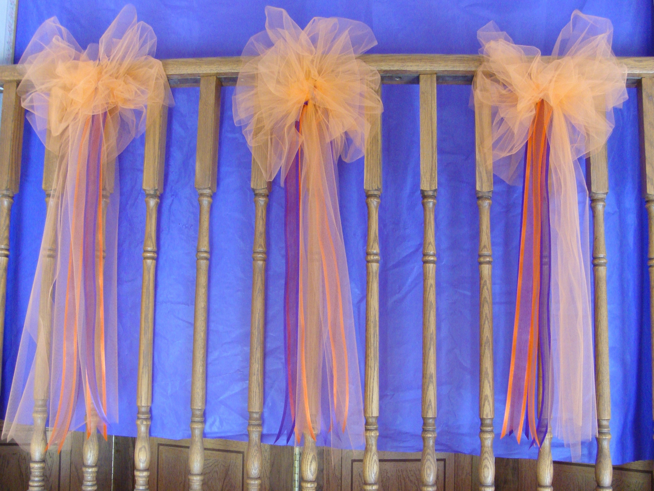 VenuePewBows0003